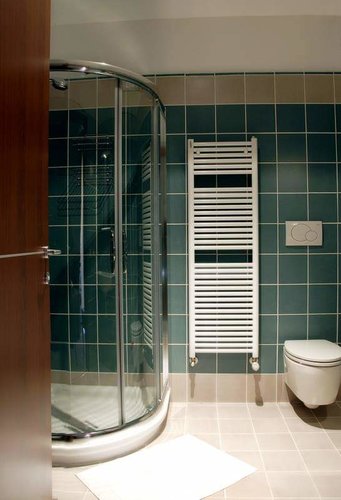 Camera Primula - bagno privato con box doccia moderno